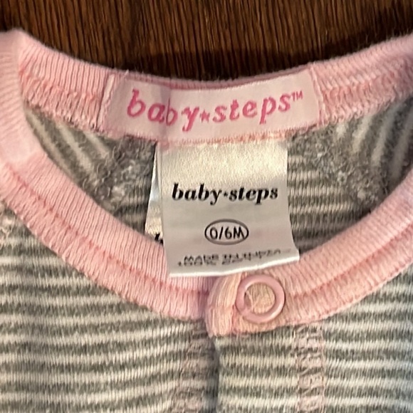 Girls Onsies Size 0-3 months - Picture 11 of 14